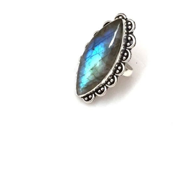 Jewelry - Bohemian Gypsy Labradorite Ring 925